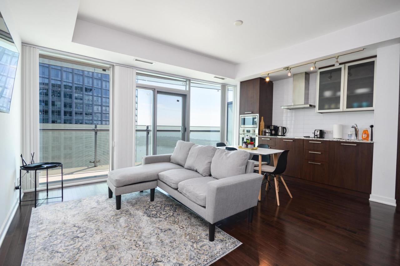 Downtown Toronto Condo Near Cn Tower, Mtcc, Rogers Center , Union Station Exterior foto